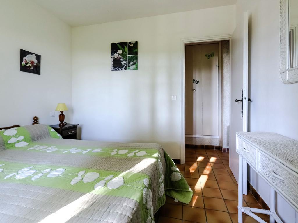 Boutique Holiday Home In Bormes Les Mimosas With Pool Bagian luar foto